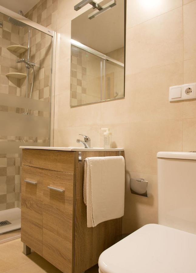 Hotel La Puerta De Arzua Bagian luar foto